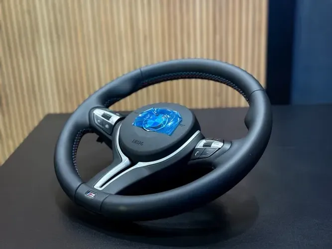 VOLANTE BMW M PERFORMACE