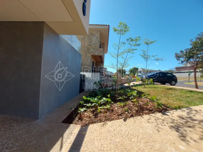 Casa Condomínio com 3 Suítes e lazer para venda no bairro Vila do Golf