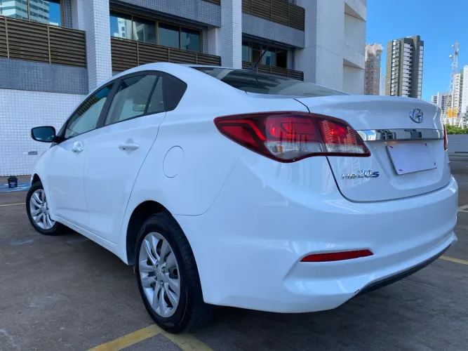 Hyundai HB20S C.style/c.plus1.6 Flex 16V Aut. 4P 2017