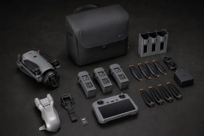 DJI Mavic 4 Pro Combo Fly More