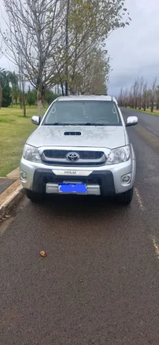 Toyota Hilux CD SRV D4-d 4X4 3.0 TDI Diesel AUT 2011