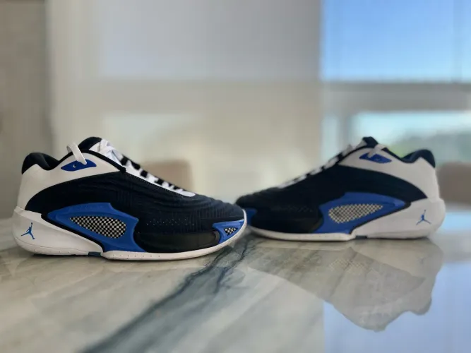 Jordan Luka 3 Original Tam. 42 - Seminovo
