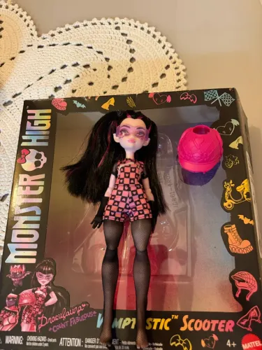Draculaura Monster high boneca 