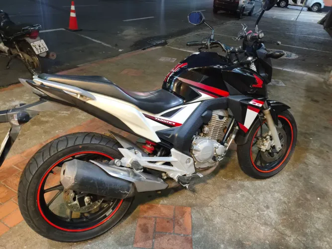 TWISTER 250F SEGUNDO DONO
