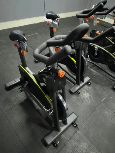 Bike Indoor  Movement Tour profissional.