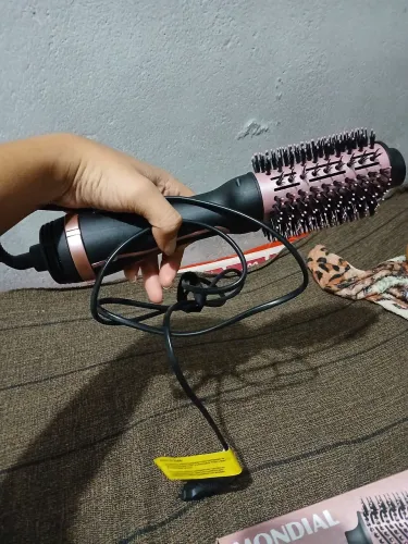 Escova secadora completa novinha 220v
