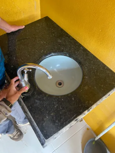 Pia para banheiro, de mármore