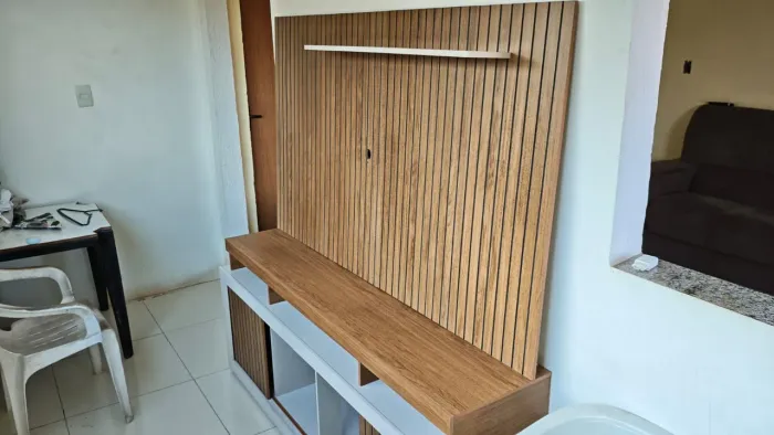 Vende-se uma rack com painel para TV