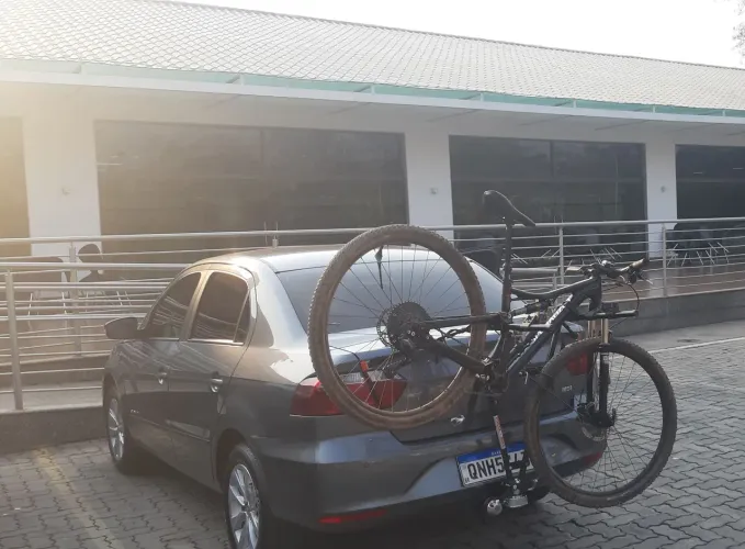 Transbike de reboque para até 3 bicicletas.