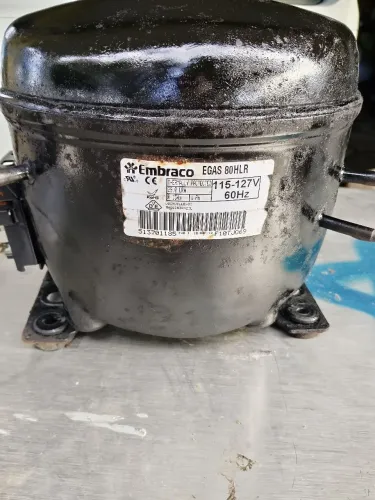 Vendo este motor de freezer