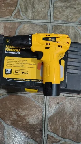 FURADEIRA E PARAFUSADEIRA 