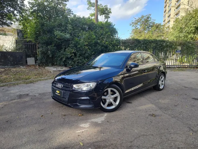 Audi A3 Sedan 1.4 TFSI Flex Tiptronic 4P 2018