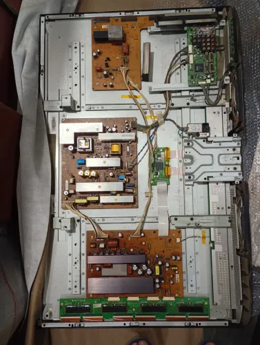 tv Plasma LG 42pq20R, tela quebrada, placas boas