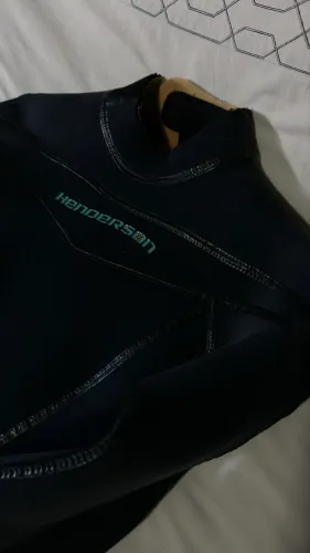 Roupa de neoprene mergulho feminino