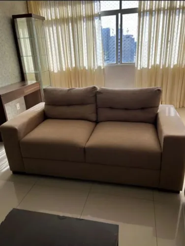 Sofá em linho