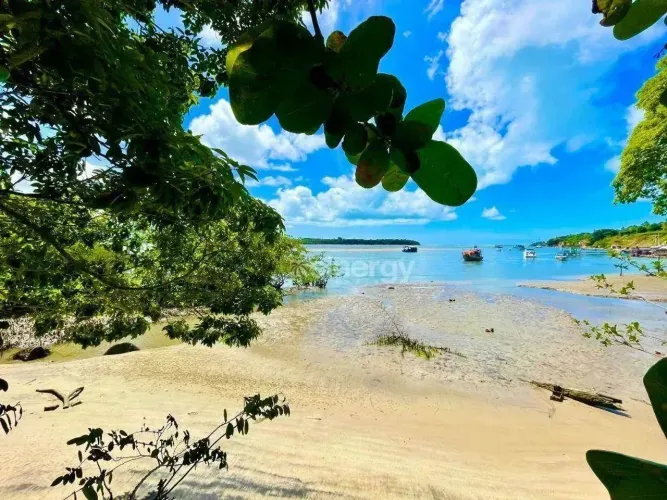 Terreno à beira da lagoa de Guaraíras - Tibau do Sul/RN