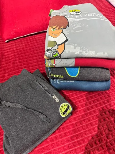 Lote Roupa Frio infantil tamanho 12anos