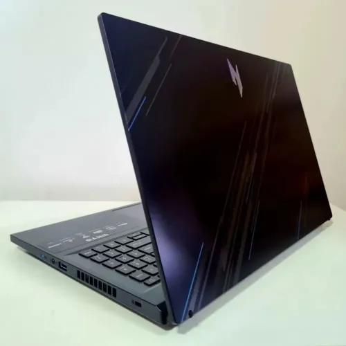 Notebook Acer Nitro V15 i5 13th - 16Gb Ram - RTX 4050 (6Gb) - SSD
