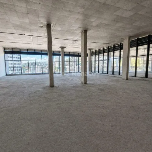 Loja nova para locação, 704,55m² de área, no Santa Lúcia