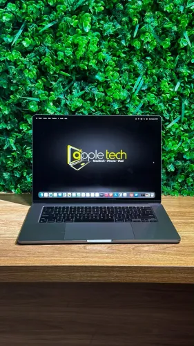 MacBook Air M2 15 Polegadas 8GB - 512SSD - Loja Física - Garantia