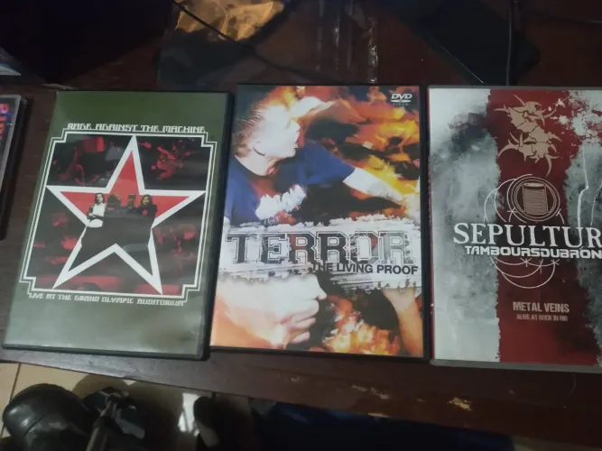 COMBO 3 DVDS HC/METAL- SEPULTURA, TERROR E RAGE AGAINST THE MACHINE