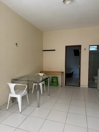 Kitnet MOBILIADO. Bairro Pedreira