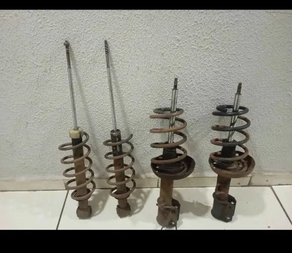 Suspensão do Vectra 1997 