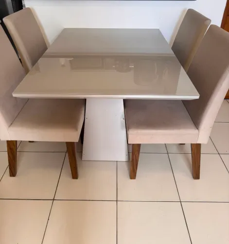 Mesa Jantar 4 lugares - EXTRA
