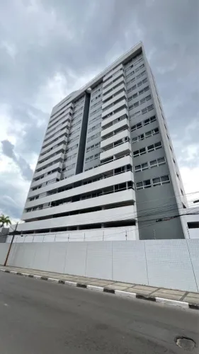 Apartamento à venda no Edifício Egídio Francisco no Mauricio de Nassau, 98m2