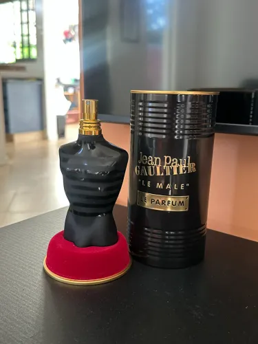 Le Male Le Parfum 125ml Original - 70% restante