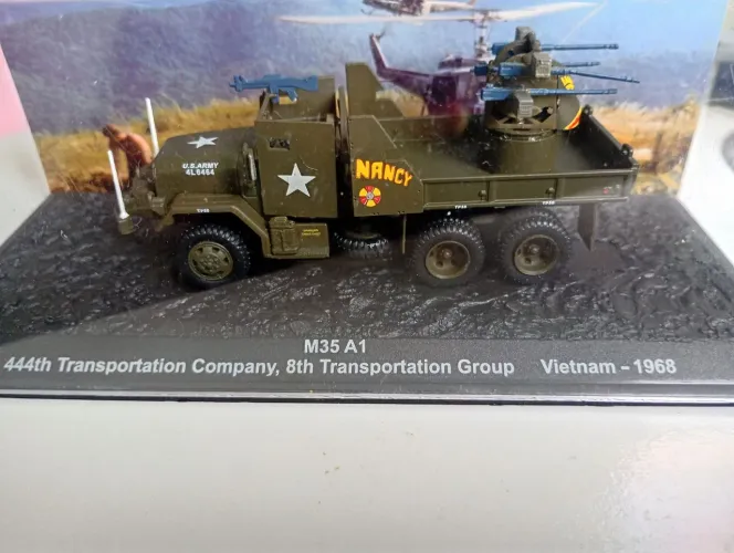 Miniatura M35 A1 44th Transp. Cia. Vietnam 1968