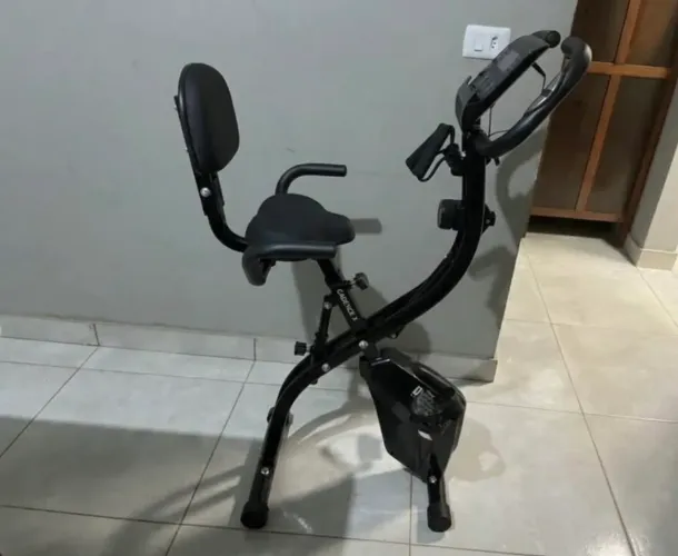 Bicicleta ergometrica dobravel
