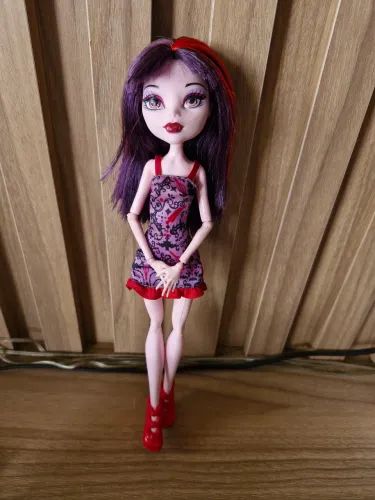 Elissabat Monster High G1
