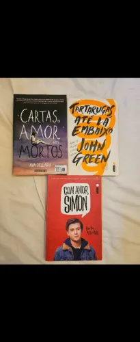 Kit com 3 Livros: Com Amor Simon ! Tartarugas Até Lá Embaixo ! Cartas de Amor aos Mortos