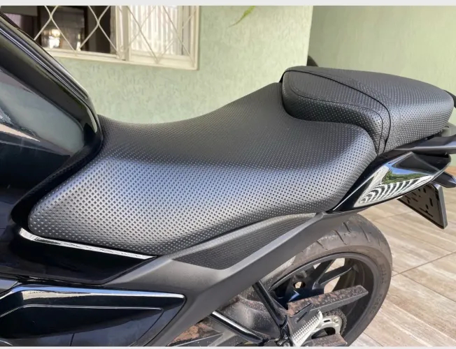 Banco Bi partido fz15