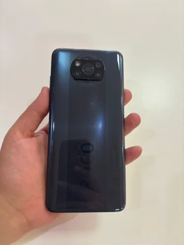 POCO X3 / 128GB Semi novo! 