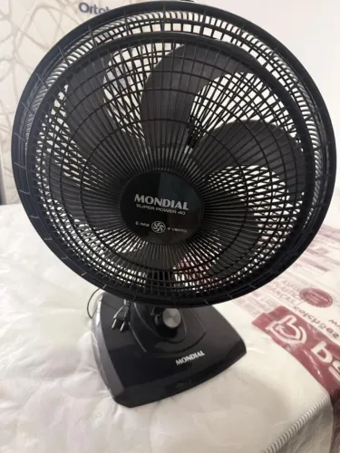 VENTILADOR MONDIAL DE MESA - 40 CM - MUITO NOVO