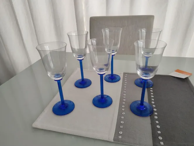 05 Taças para vinho branco de Cristal