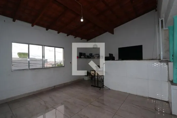 Casa à Venda - Parque São Lucas, 2 Quartos, 80 m2