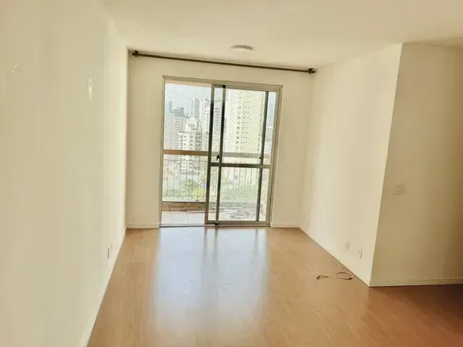 Imóvel para aluguel tem 75 metros quadrados com 3 quartos em Aclimação - São Paulo - SP