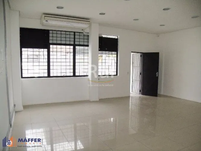 Loja para Venda - 256.25m², 0 dormitórios, Auxiliadora