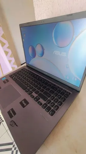 ? Notebook ASUS Celeron N4500 | 4GB RAM 3000MHz | NVMe 120GB | 2GB Vídeo