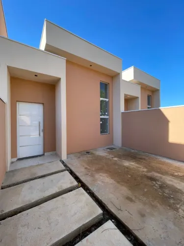 Casa à venda em Tatuí-SP, Residencial Astória: 2 quartos, 1 sala, 1 banheiro, 1 vaga de ga