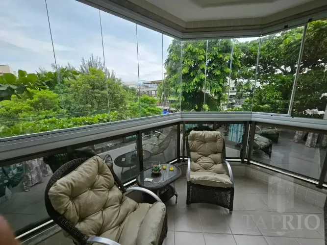 Apartamento com 2 Quartos para aluguel, 90m² - Recreio dos Bandeirantes - RJ