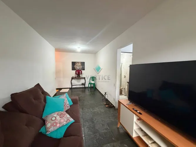 Apartamento térreo com 3 dormitórios à venda, 84 m² por R$ 220.000 - Jardim Santa Lúcia -