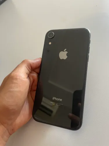 VENDO CELULAR XR