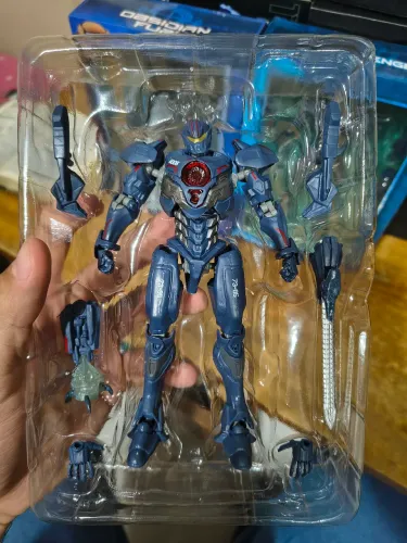 Pacífic Rim Boneco