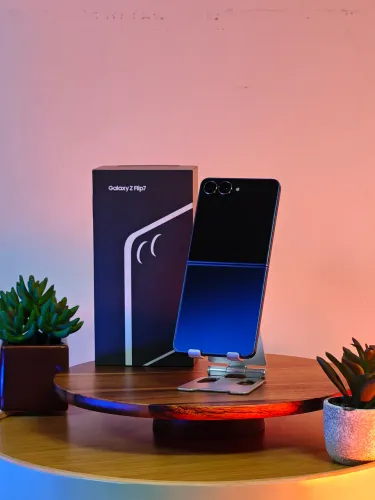 GALAXY Z FLIP 7 - 12GB/ 512GB - seminovo 