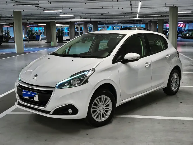 Peugeot 208 Active Pack 1.2 Flex 12V 5P Mec. 2017
