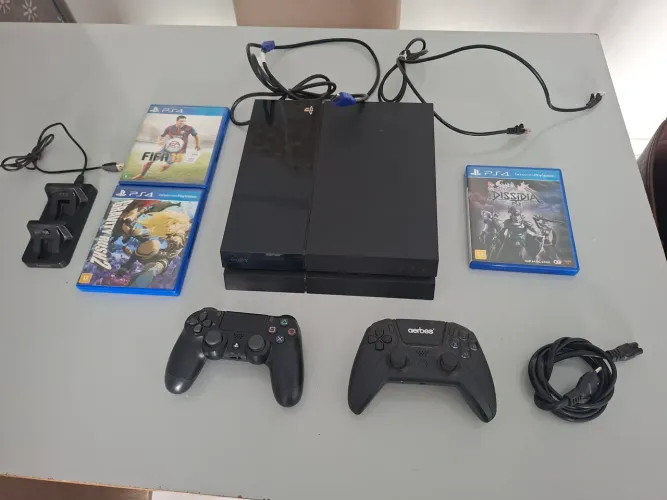 Playstation 4 fat